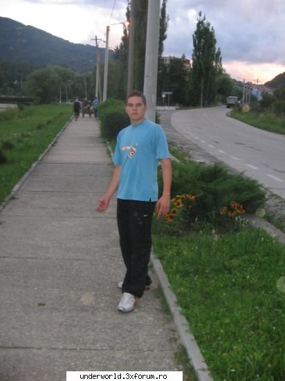 Sa Fiu Eu Primu` Care Posteaza - Care Voi mey ? aa? =D yo st ultimu` - Poze